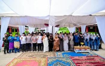 Bupati Bengkalis dan Dewi Juliani Salurkan Sembako & Pompa Air di Pinggir