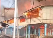 Kebakaran Hebat di Concong Inhil, 26 Rumah dan Mapolsek Ludes Terbakar