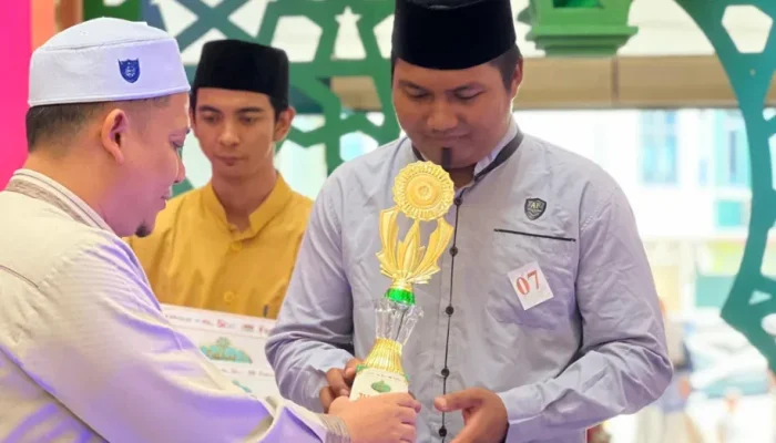 Tim Hadroh Al Hijrah Siak Raih Juara II Festival Hadroh Riau di Pekanbaru