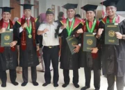 5 Pegawai Lapas Pasir Pengaraian Diwisuda di UPP, Raih Gelar Sarjana Hukum