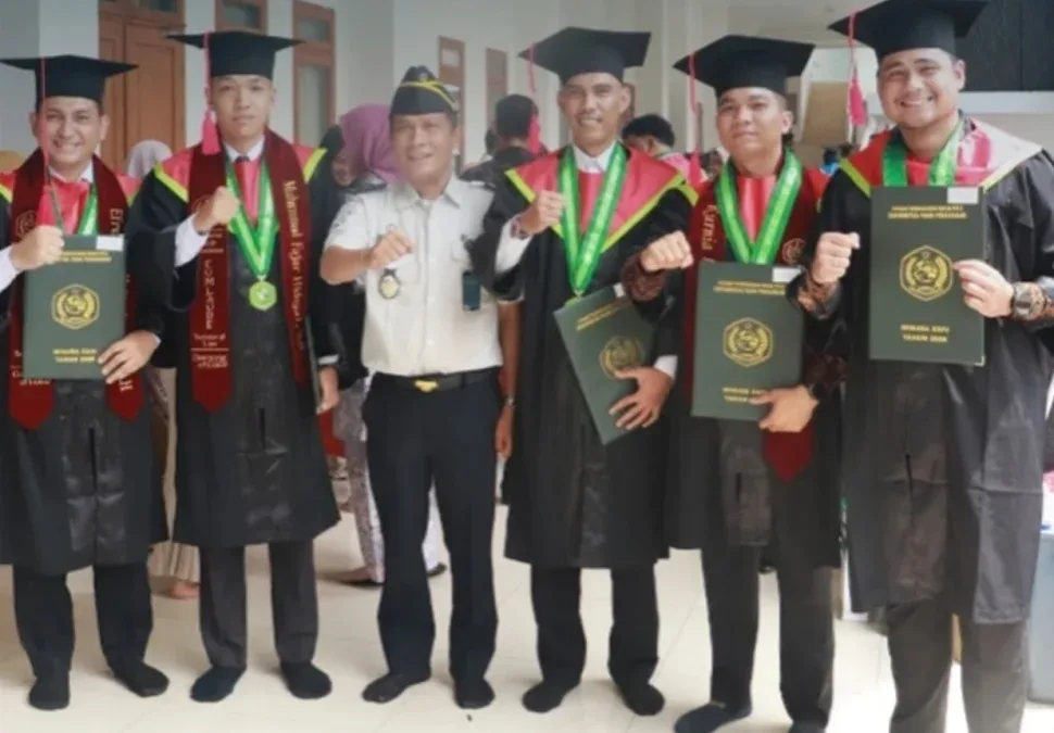 5 Pegawai Lapas Pasir Pengaraian Diwisuda di UPP