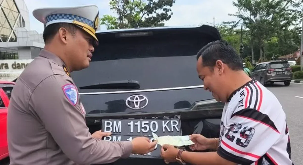 Ditlantas Polda Riau Tindak Puluhan Pelanggar TNKB