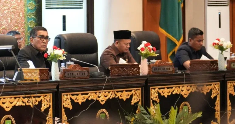 DPRD Riau Setujui Lanjut Ranperda Perlindungan Perempuan (2)