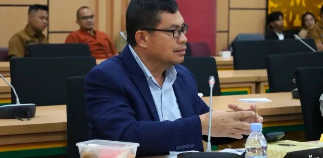 DPRD Riau Setujui Lanjut Ranperda Perlindungan Perempuan (7)