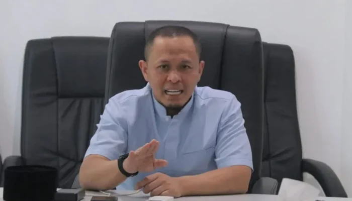 Pemko Pekanbaru Berlakukan WFH ASN Tiap Jumat, Wali Kota Larang Nongkrong dan Keluar Kota