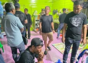 Penggerebekan Narkoba di Panipahan Rohil, Polisi Geledah Rumah Warga