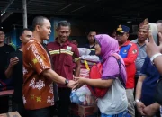 Wali Kota Pekanbaru Tinjau Kebakaran Jalan Abadi