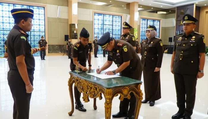 Fredy F Simanjuntak Resmi Jabat Kajari Rohul, Gantikan Rabbani Halawa