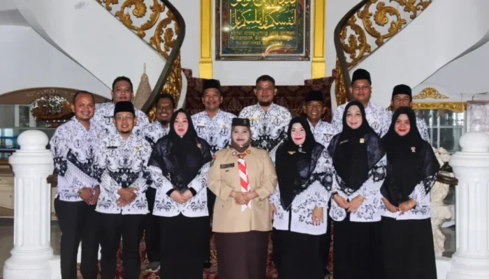 Kasmarni Perkuat Sinergi dengan PGRI untuk Majukan Pendidikan Bengkalis