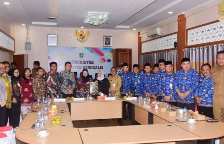 Pemkab Bengkalis Gelar Exit Meeting Audit LKPD 2025
