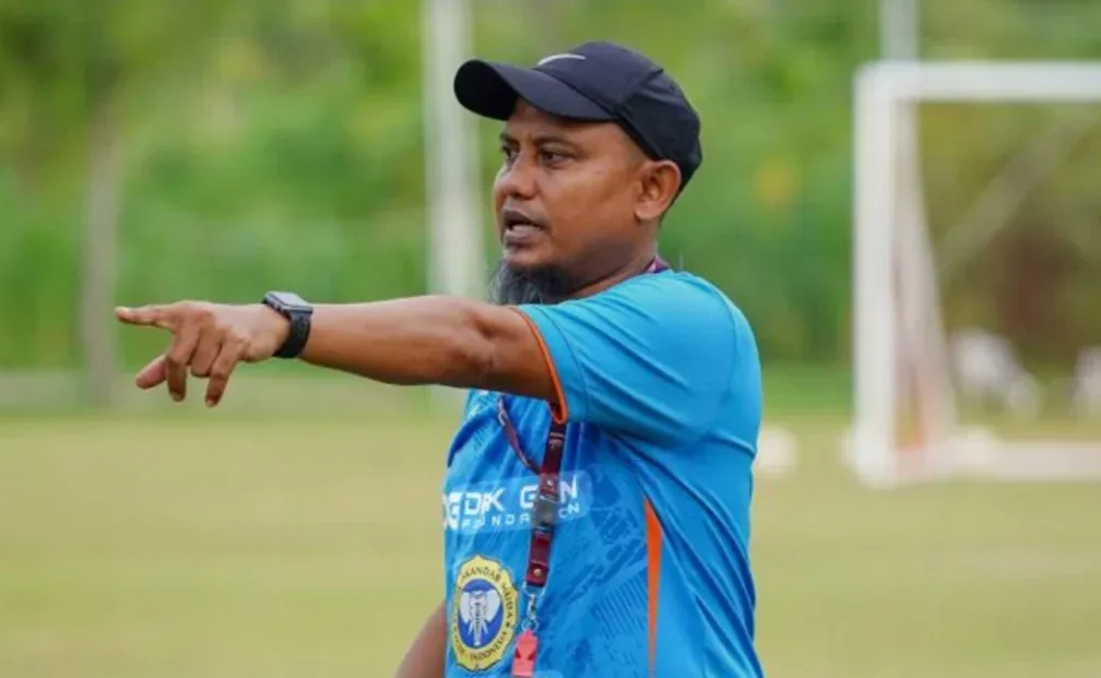 Akhyar Ilyas Resmi Jadi Pelatih Baru PSPS Pekanbaru