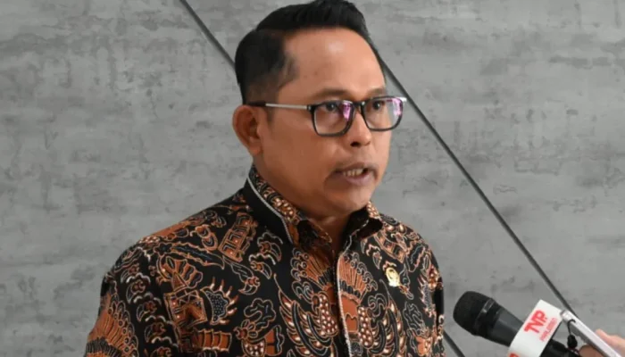 Lima Peserta Meninggal, DPR Desak Kemhan Hentikan Sementara Latsarmil SPPI