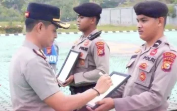 Dua Personel Polres Rohul Resmi Di-PTDH