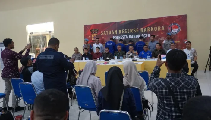 Gagal Selundupkan 4 Kg Sabu Lewat Bandara SIM, Empat Pemuda Diciduk Polisi