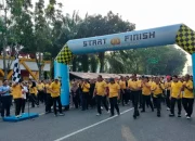 Hari Bhayangkara ke-80, Polda Riau Ajak Warga Olahraga Bersama dan Salurkan Bansos