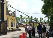 Kabar OTT KPK di Kuansing, Rumah Dinas Sekda Dijaga Ketat, Bupati Tak Terlihat