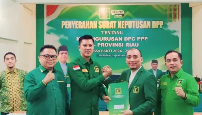 Noli Sugiharto Terima SK Ketua DPC PPP Meranti, Siap Perkuat Struktur hingga Desa