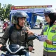 Pengendara Merokok Saat Berkendara Jadi Sasaran Operasi Patuh Lancang Kuning 2026