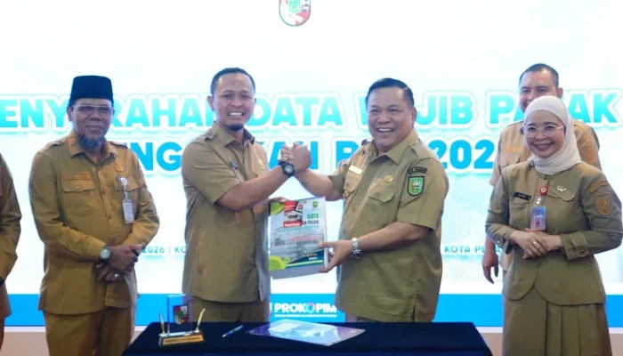PAD Pekanbaru Tembus Rp1,2 Triliun, Program PKK Penagih Pajak Dipuji Pemprov Riau