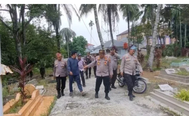 Patroli Besar di TPU Simpang Ngaso, Polisi Temukan Bong