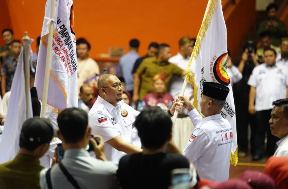 Pelantikan IKM Riau Perkuat Persaudaraan Minang-Melayu