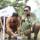 Pemkab Inhu Tanam 4.000 Pohon Serentak, Sekolah Jadi Garda Depan Pelestarian Lingkungan