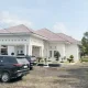 Pengamanan Superketat Rumah Dinas Sekda Kuansing, Brimob Bersenjata Laras Panjang Dikerahkan