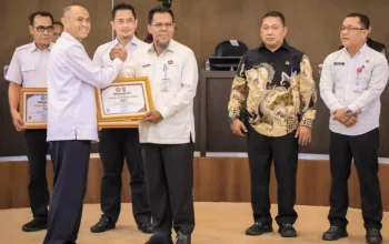 PPID Utama Pemko Pekanbaru Raih Predikat Informatif di KI Riau Award 2025
