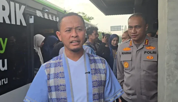 Jelang SPMB 2026, Wali Kota Pekanbaru Ingatkan Kepala Sekolah Tolak Gratifikasi