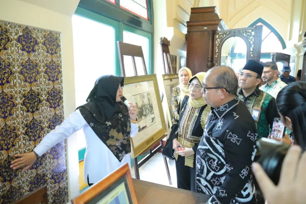 Bupati Afni Minta Komisi X DPR RI Dukung Renovasi Istana Siak