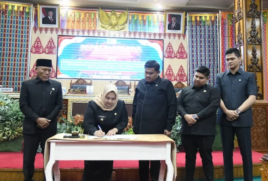 DPRD Sahkan Pertanggungjawaban APBD Bengkalis 2025