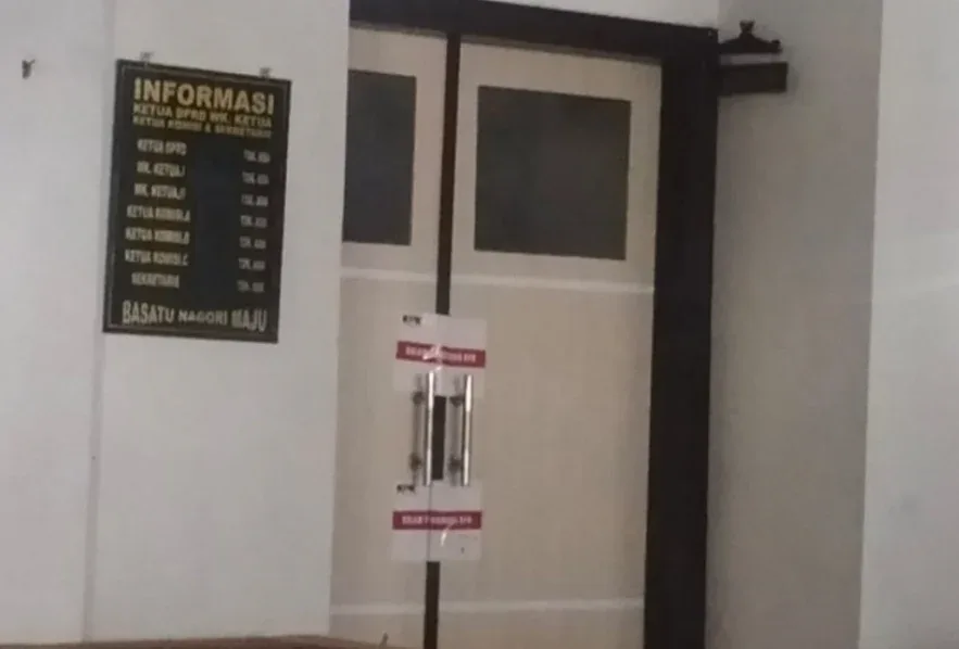 KPK Sita Uang Ketua DPRD Kuansing dalam Kasus Gratifikasi