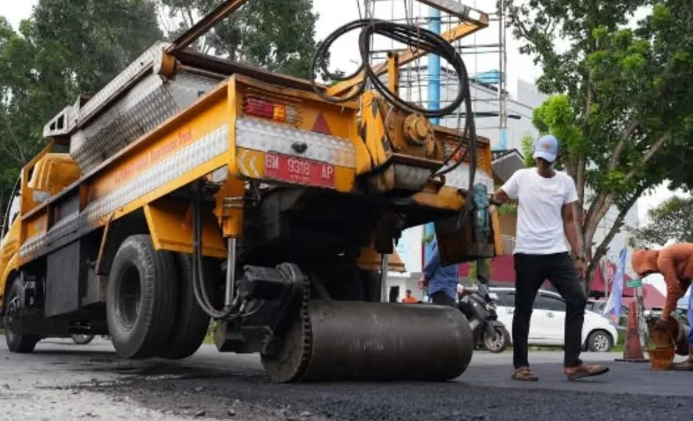 Pemko Pekanbaru Kebut Pengaspalan Jalan