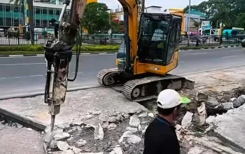 Pemko Pekanbaru Mulai Normalisasi Drainase Sudirman