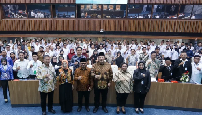 Wakil Ketua DPR Minta Pemerintah Pusat Selesaikan Polemik PPPK di Daerah