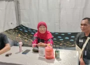 Batik Motif Bakar Tongkang Laris di Festival Ekraf, Karya Perajin Rohil Kian Dikenal Nasional