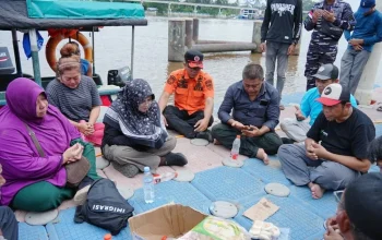 Bupati Siak Kerahkan Seluruh Kekuatan, Pencarian Bocah Tenggelam di Sungai Siak Dimaksimalkan