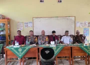 Semangat Pengabdian di Pekon Banyuwangi Kabupaten Pringsewu, Polres dan IMM Hadir Bawa Bantuan untuk Pelajar