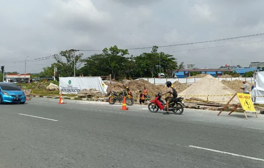 Pembangunan Simpang Arifin Ahmad-Sudirman Capai 23 Persen