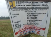 Beton Pecah di Proyek Irigasi Rp195 Juta di Pekon Bumiratu: Ketika Papan Proyek Berbicara “Swakelola”, Material Justru Menyisakan Tanda Tanya