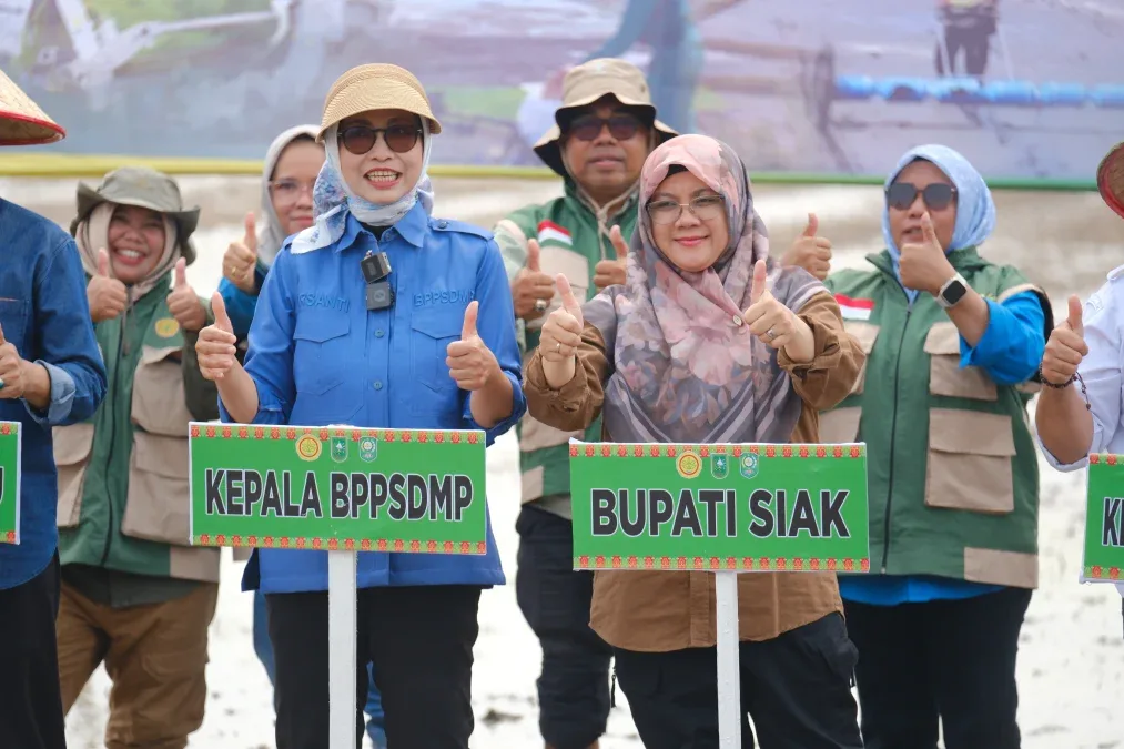 Kementan Tanam Serempak 50.000 Hektare di Siak
