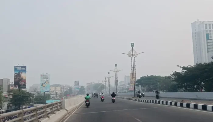 Udara Pekanbaru Masuk Kategori Sangat Tidak Sehat, AQI Tembus 207 Akibat Karhutla