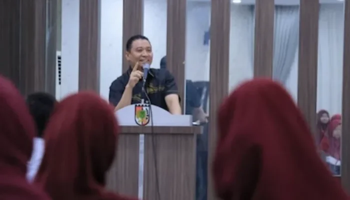 Hadiri Pelantikan Pengurus, Wawako Markarius Ajak KAMMI Kolaborasi Bangun Pekanbaru