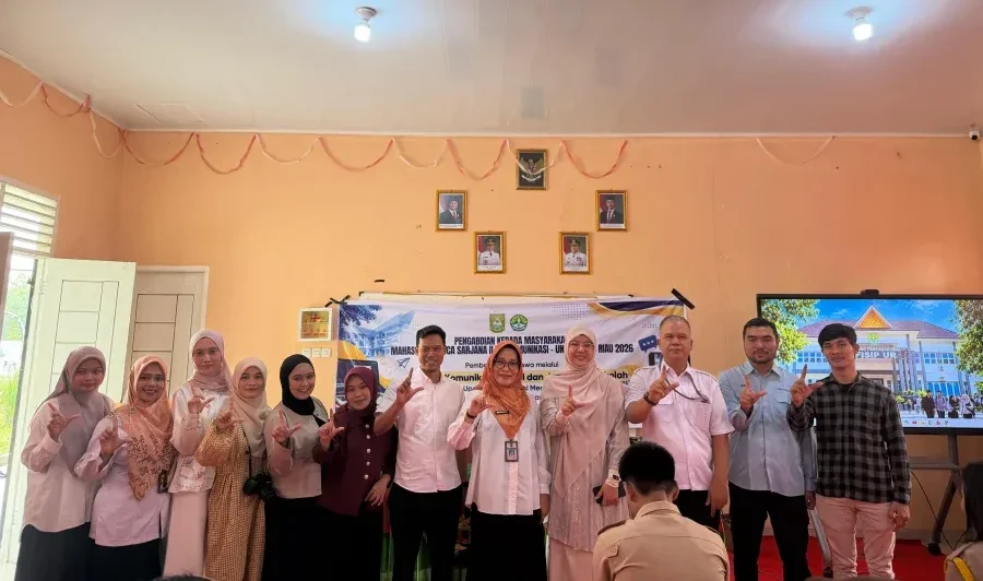 30 Siswa SMA Negeri Jurnalistik